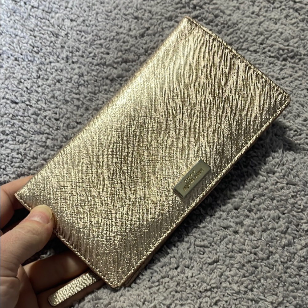 Kate Spade Rose Gold Wallet